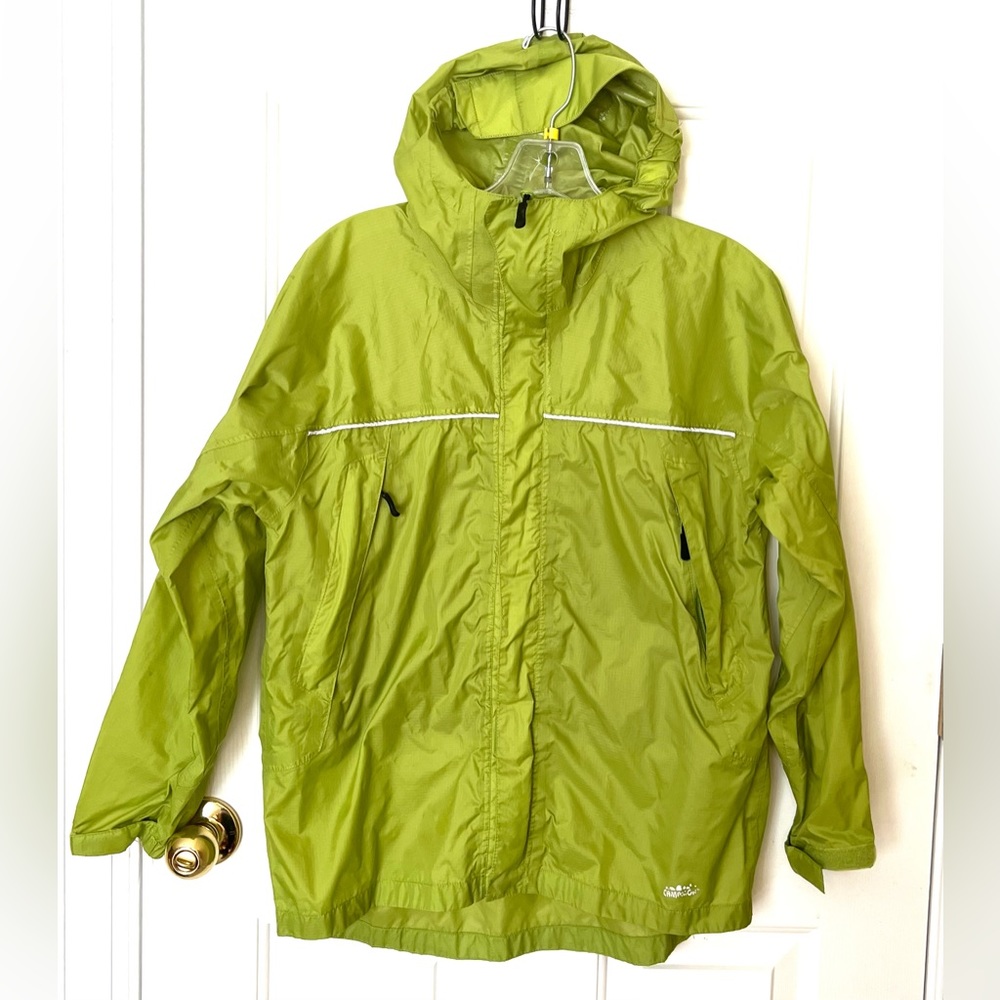 Campmor Youth Green Waterproof Outdoor Hiking Hooded Raincoat Windbreaker, Large